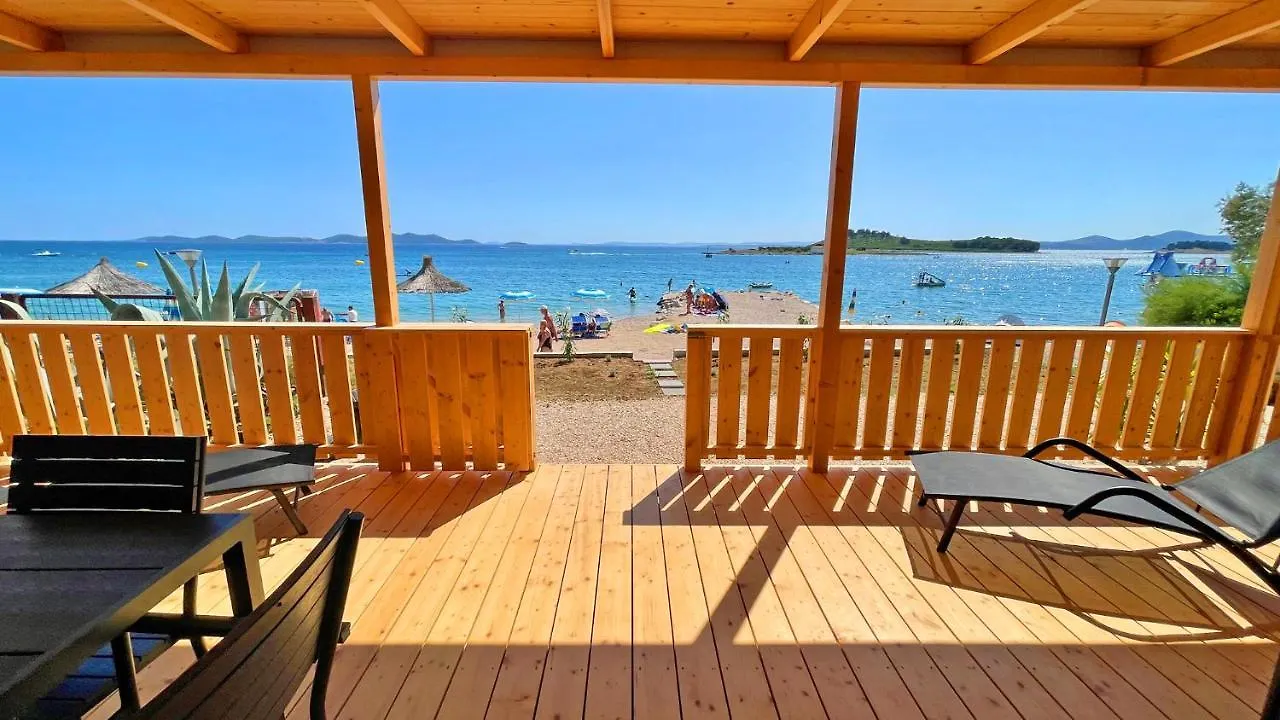 Cottage Janice Beach Pakostane