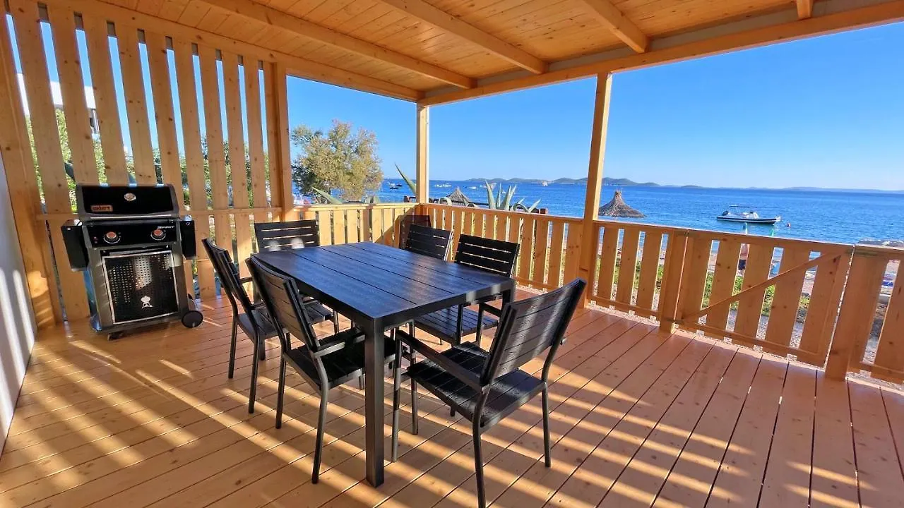 Cottage Janice Beach Pakostane