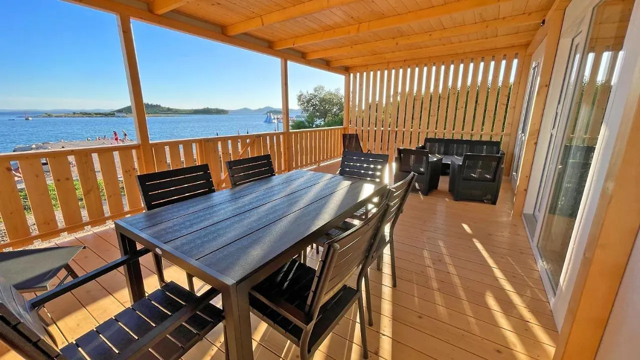 Cottage Janice Beach Pakostane Holiday home