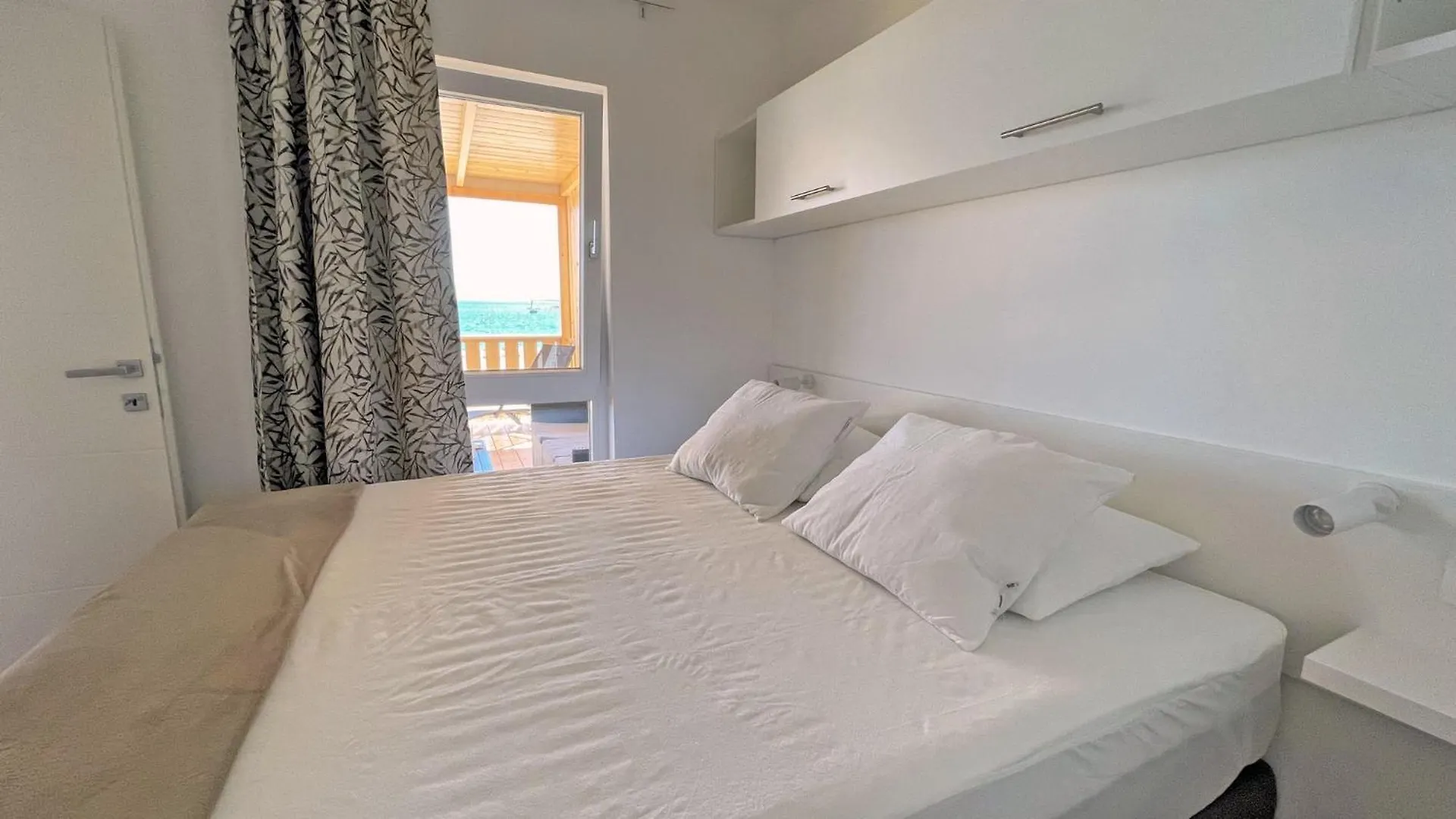 Cottage Janice Beach Pakostane Holiday home