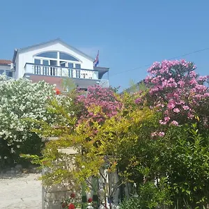 Oleander In Pakostane